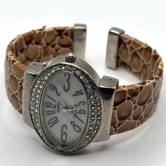 Y2K Silver & Brown Cuff Watch - Picture 3 of 3